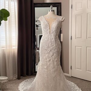 Signature White Lace Wedding Dress
